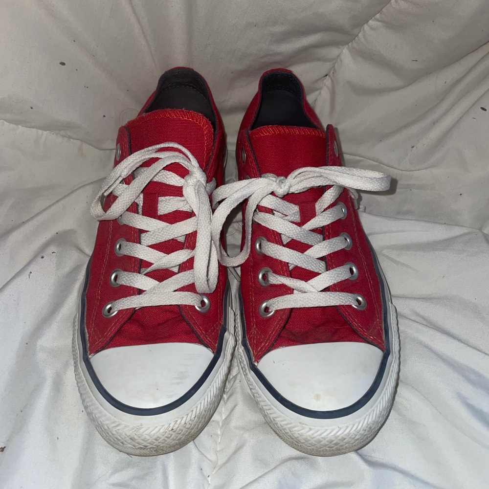 Converse all star low top women's 9 men's 7